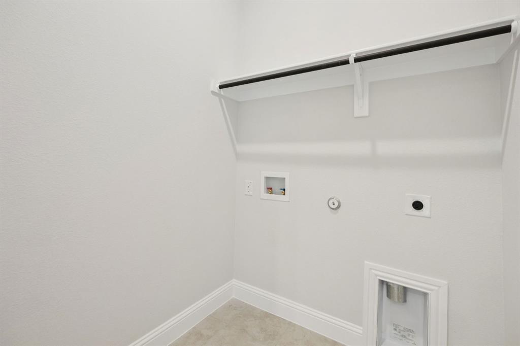 Summer Crest - Residential