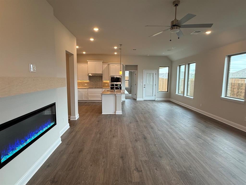 Summer Crest - Residential