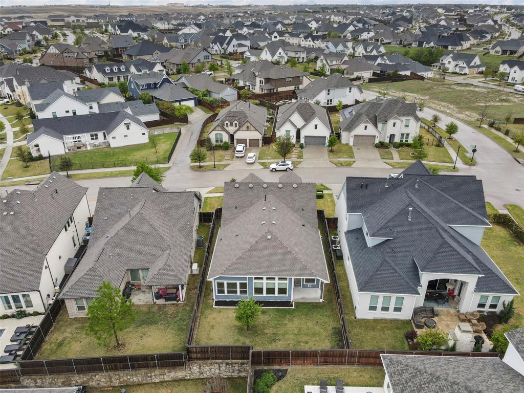 1725 Rolling Heights Lane