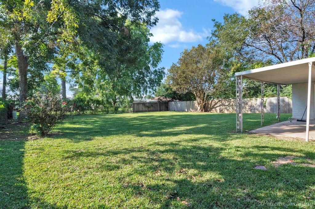 Bossier City, Louisiana 71111, United States, 3 Bedrooms Bedrooms, ,2 BathroomsBathrooms,Residential,Active,222208