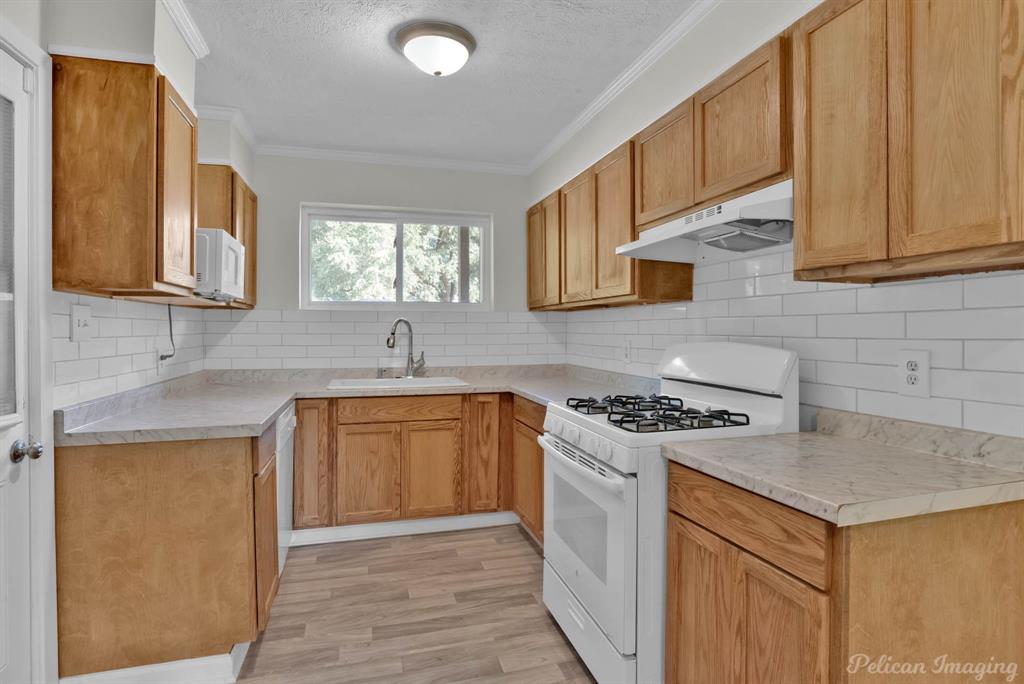 Bossier City, Louisiana 71111, United States, 3 Bedrooms Bedrooms, ,2 BathroomsBathrooms,Residential,Active,222208