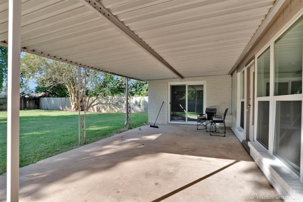 Bossier City, Louisiana 71111, United States, 3 Bedrooms Bedrooms, ,2 BathroomsBathrooms,Residential,Active,222208