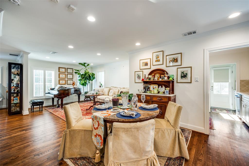 3105 Mockingbird Lane