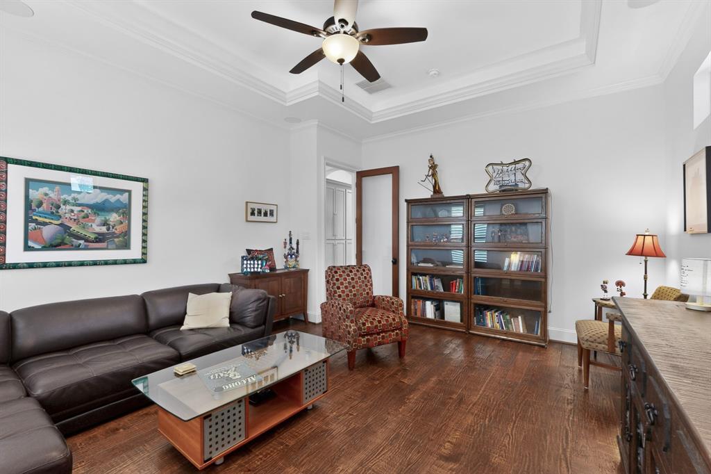 Oak Lawn Heights - Residential