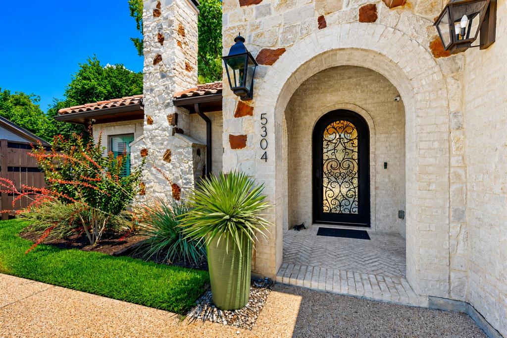 Oak Lawn Heights - Residential