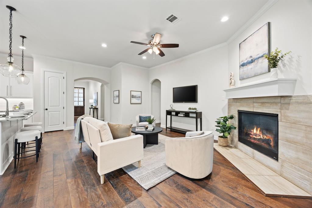 5630 Birchman Avenue