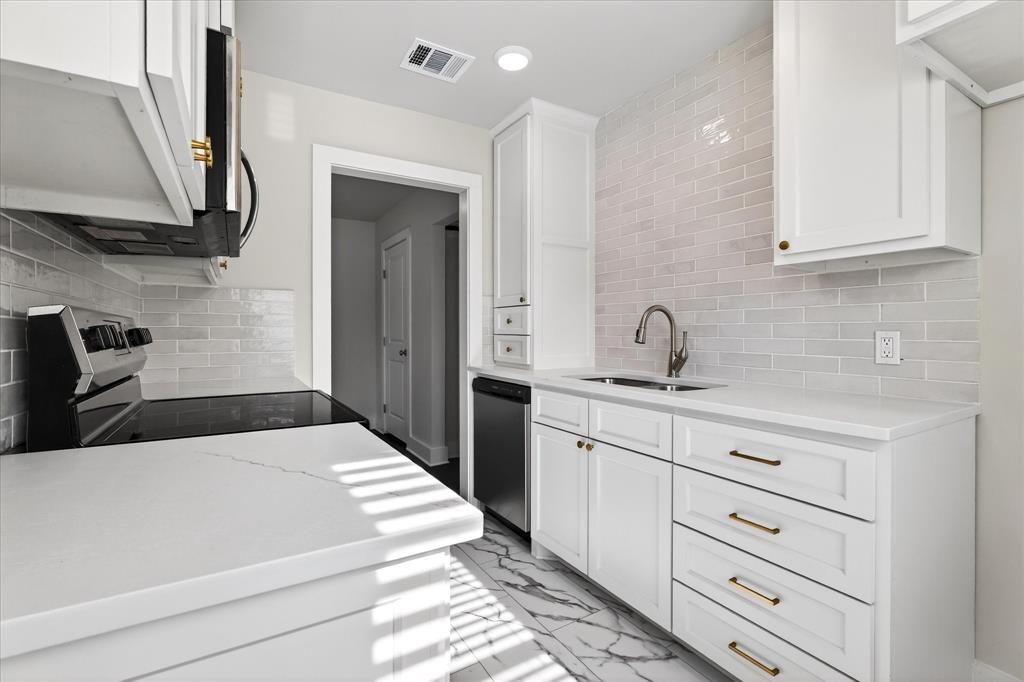 Carroll Park - Residential Income