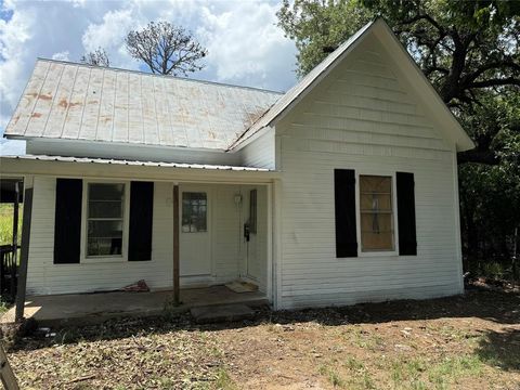 125 W Crawford Street Mingus TX 76463