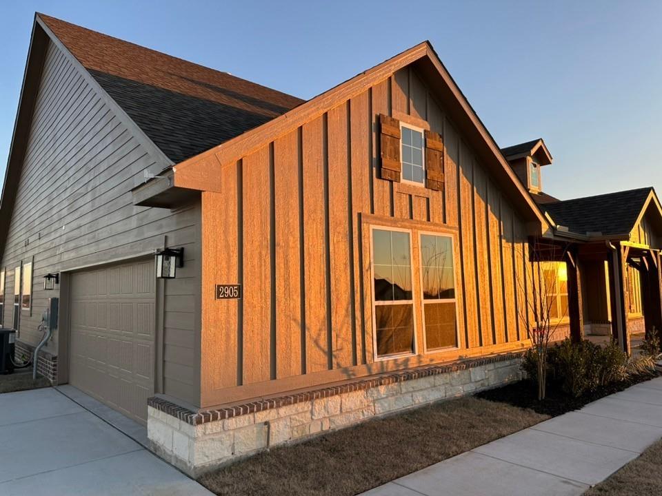 2907 Mossy Oak Drive