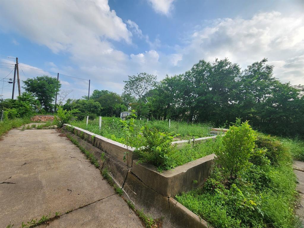 Cedar Crest Country Club Estates - Land