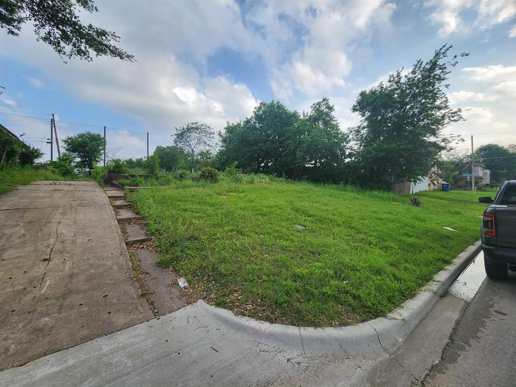 Cedar Crest Country Club Estates - Land