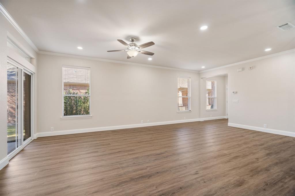 Frisco Lakes By Dell Webb Vill - Residential