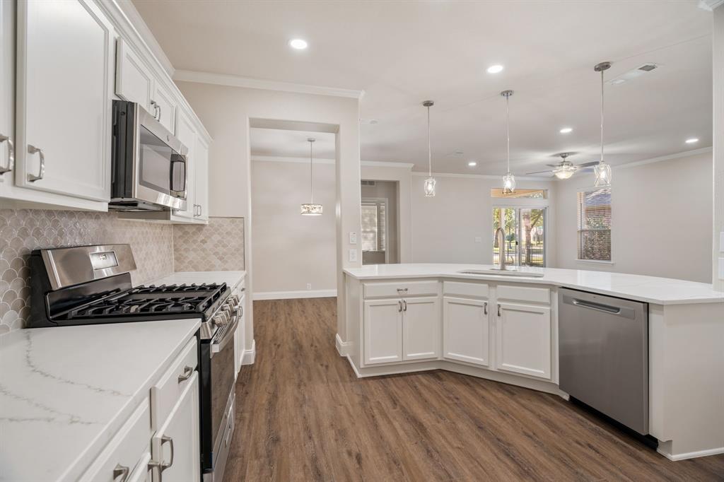 Frisco Lakes By Dell Webb Vill - Residential