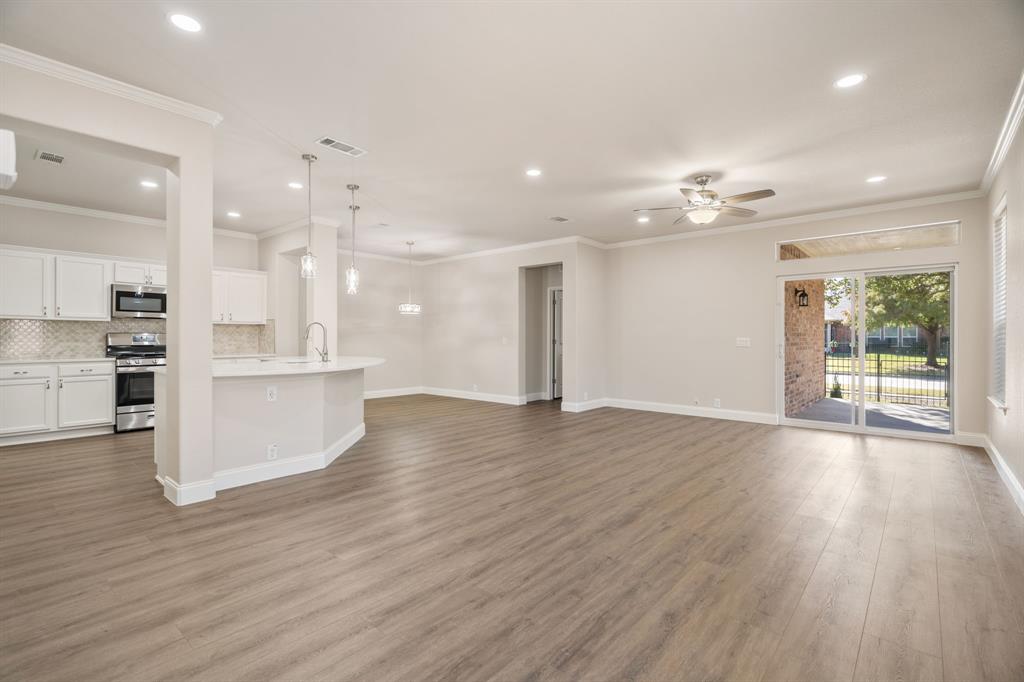 Frisco Lakes By Dell Webb Vill - Residential