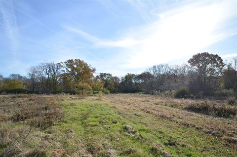 A home in Grand Saline