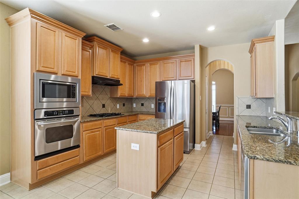 1205 Crestcove Drive