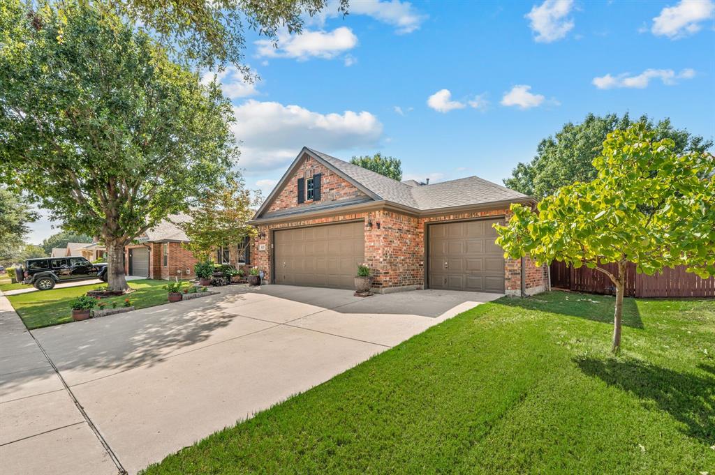 829 Sequoia Way
