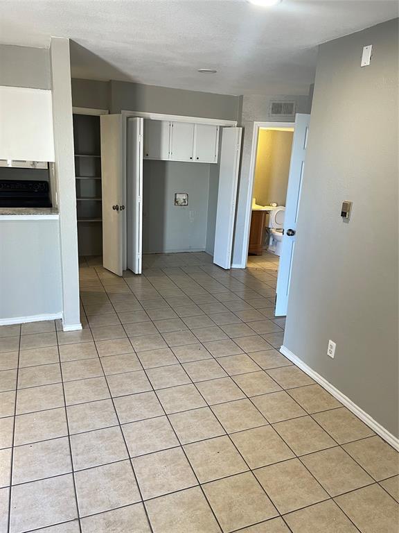 Royal Lane Highlands Condos - Residential