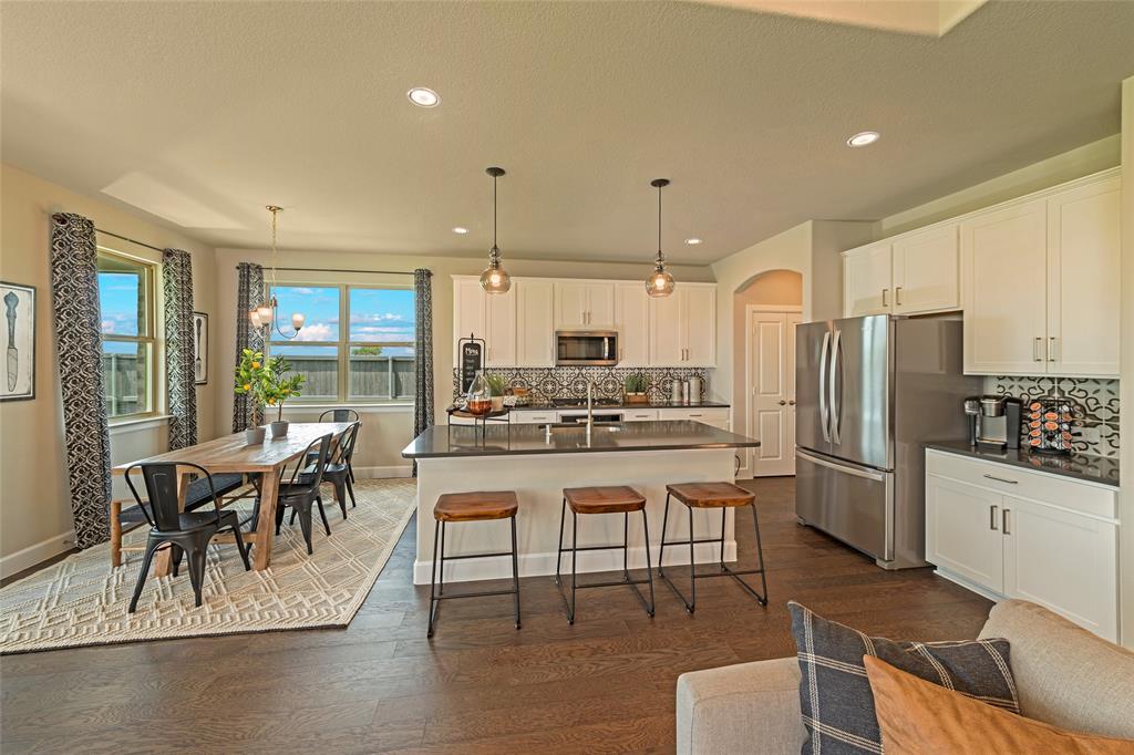 Valencia on the Lake - Residential