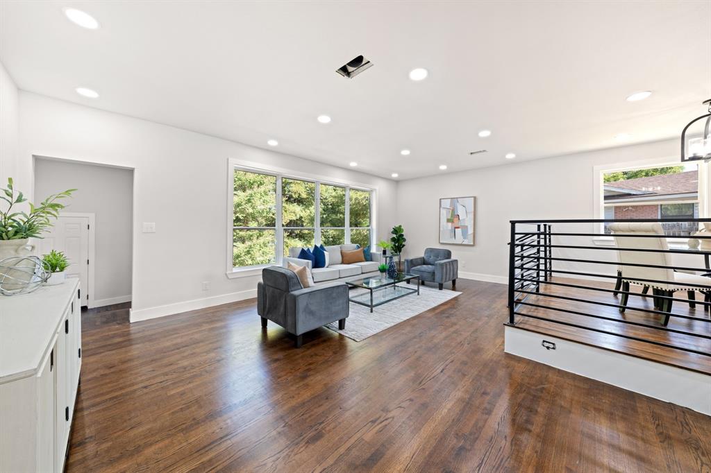 4407 Alamosa Drive