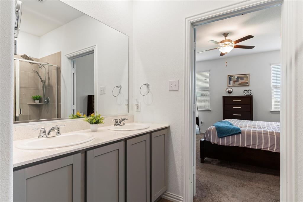 Trinity Xing Ph 5b - Residential