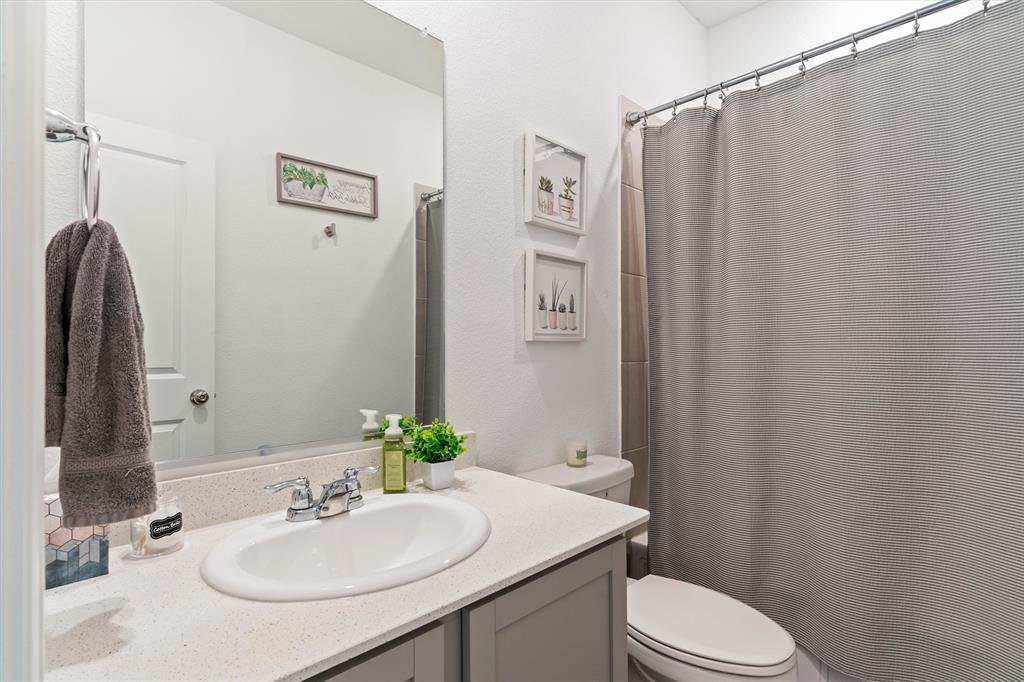 Trinity Xing Ph 5b - Residential