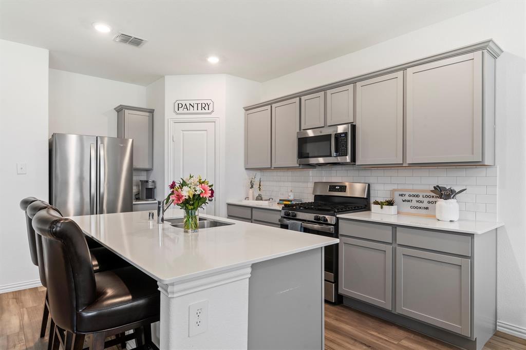 Trinity Xing Ph 5b - Residential