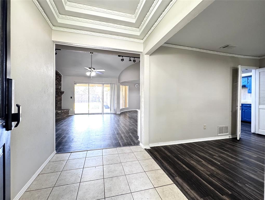 2616 Teakwood Lane