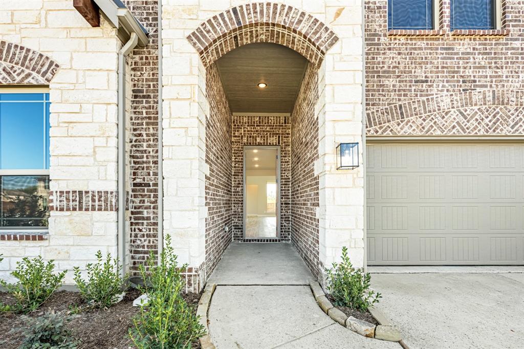 3412 Running Stream Way
