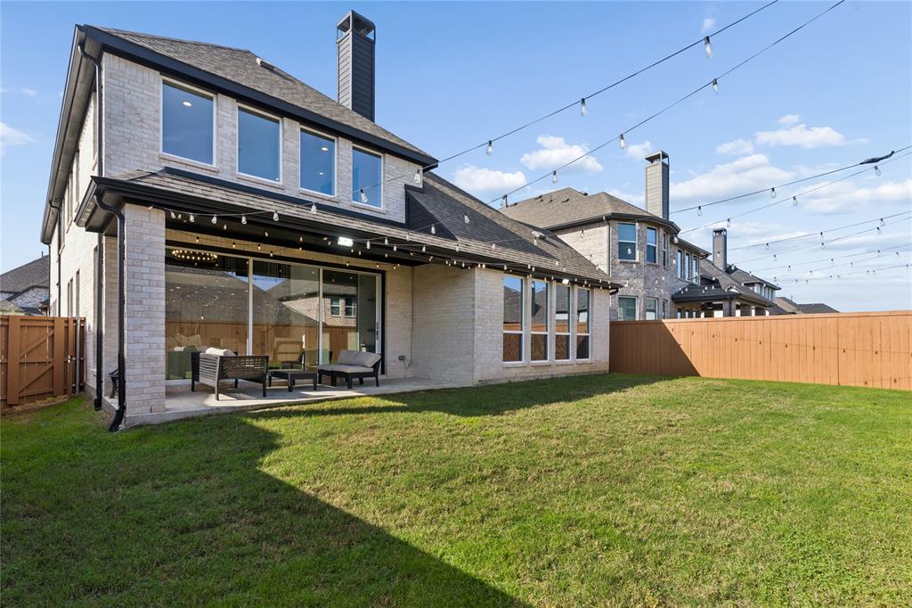 Castle Hills Ph 10 Lewisvil - Residential