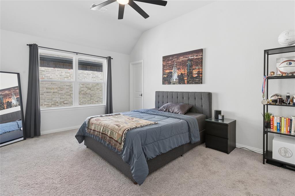 Castle Hills Ph 10 Lewisvil - Residential