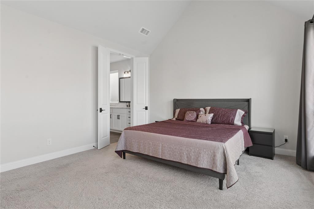 Castle Hills Ph 10 Lewisvil - Residential