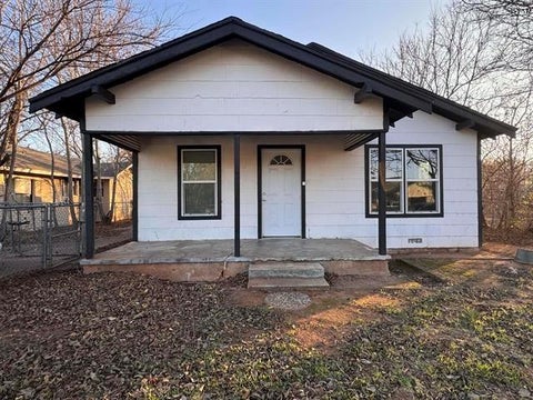 Photo of 1417 N 7th Street, Wichita Falls, TX 76306 (MLS # 21421374)