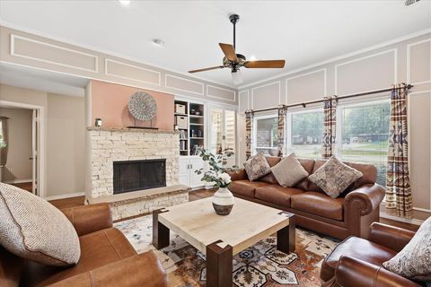 Tiny photo for 2816 N Creekwood Drive, Grapevine, TX 76051 (MLS # 21337875)