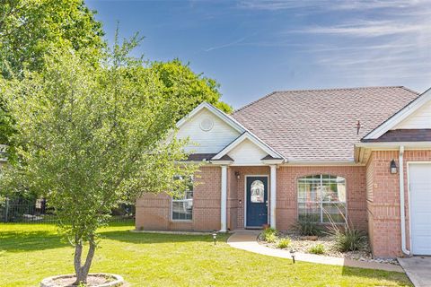 Tiny photo for 1503 S College Avenue, Decatur, TX 76234 (MLS # 21191221)