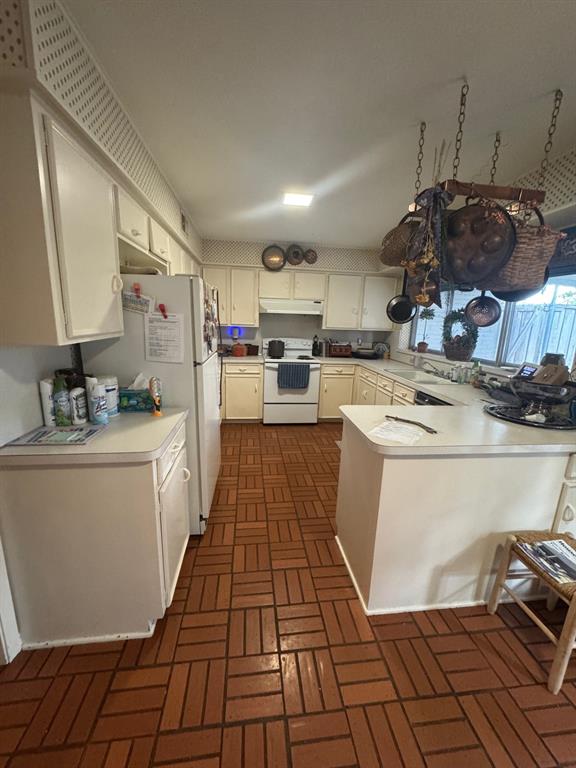 Lovers Lane East - Residential