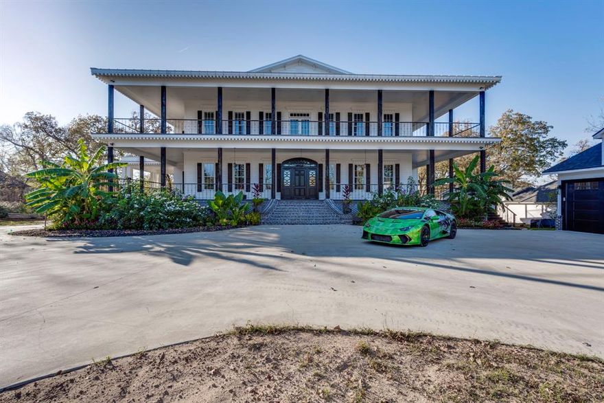 Luxury Golf Course Estate – 8,400 Sq. Ft. on 1 Acre!
Live the dream in this stunning mansion overlooking Sulphur Springs Golf Course! Recently updated with new siding, roof, and 4 HVAC units, this 5-bed, 4-bath home offers elegance and comfort at every turn. Enjoy a chef’s kitchen with quartz counters, wood floors, dual living areas, and spa-like bathrooms. The oversized primary suite features walk-in closets and a garden tub retreat. Step outside to your private heated pool with breathtaking views. With a 3-car garage and drive-through driveway, this home has it all. Don’t miss this one-of-a-kind estate! $15,000 Seller credit for closing