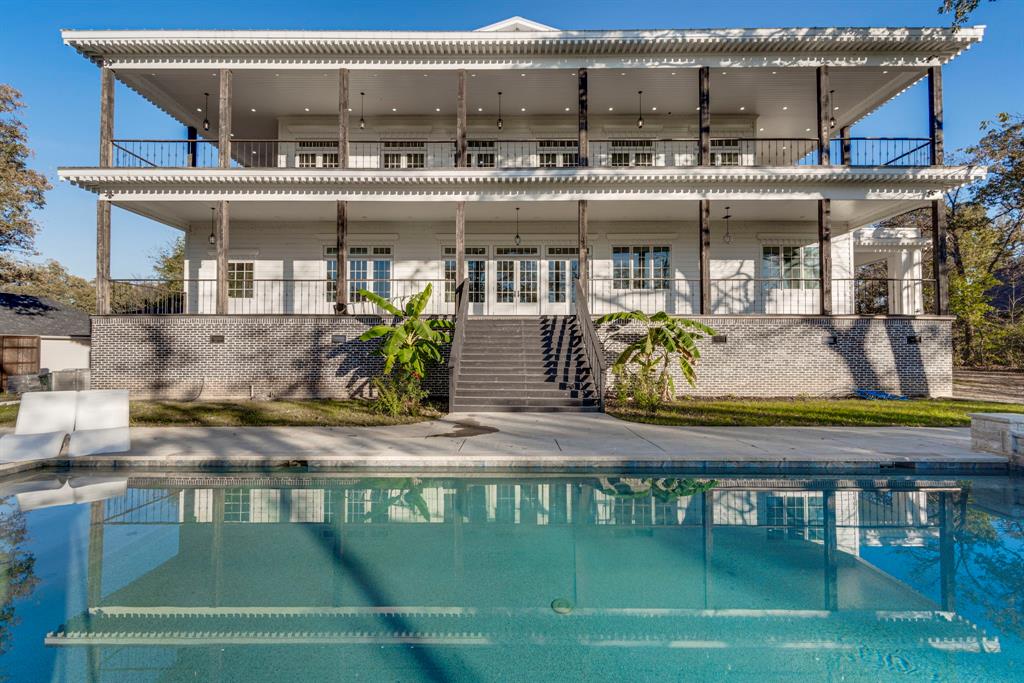 Country Club - Residential