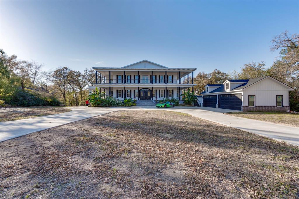 Country Club - Residential