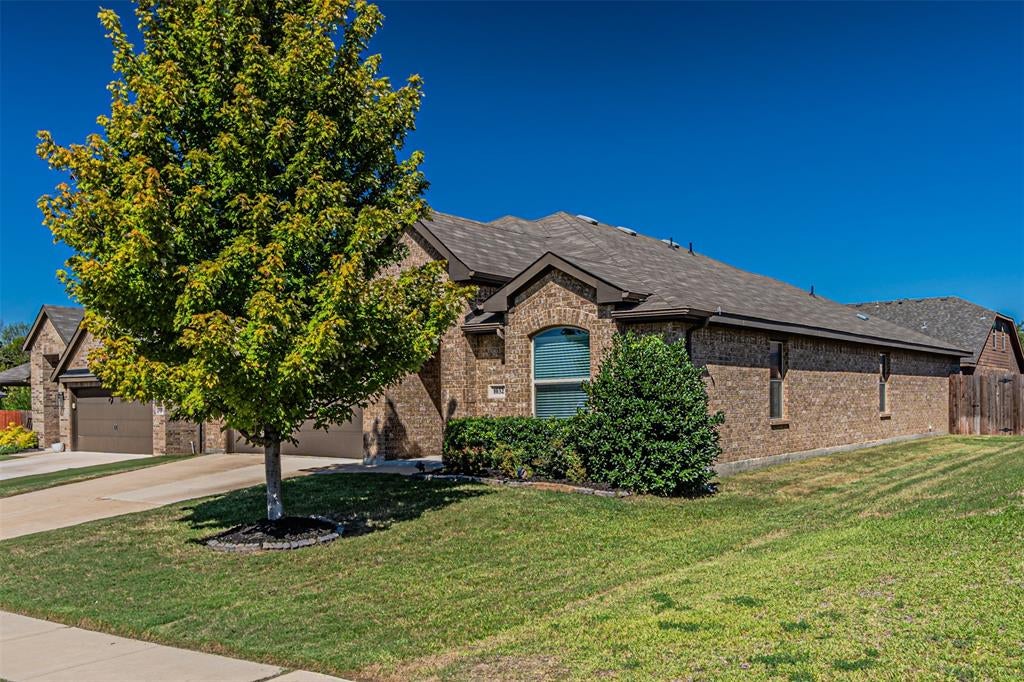 1032 Deer Valley Drive