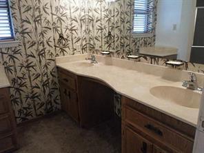 The Oaks - Residential