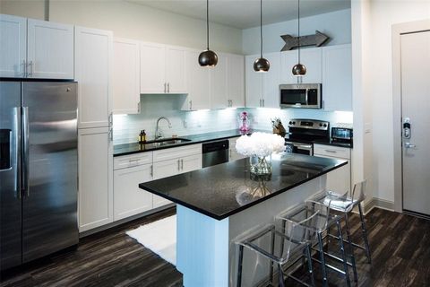 Photo of 7606 Eastern Avenue #309, Dallas, TX 75209 (MLS # 21165290)