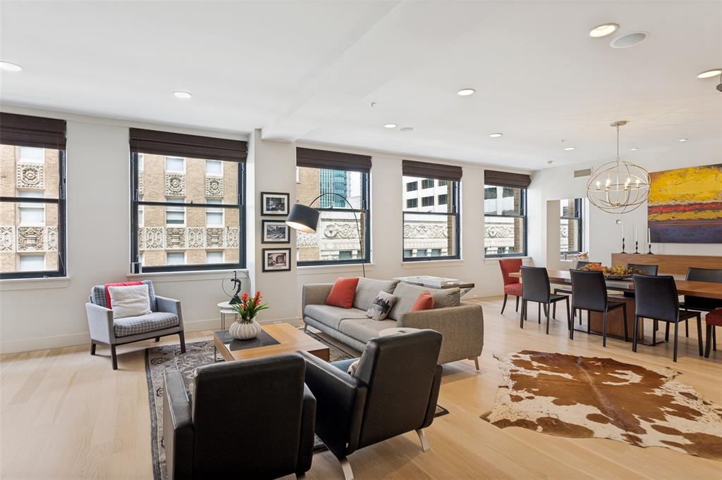 Neil P At Burnett Park Condo - Residential