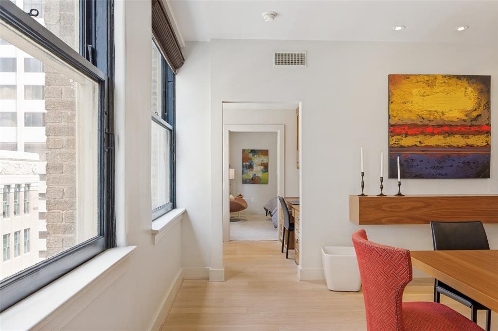 Neil P At Burnett Park Condo - Residential