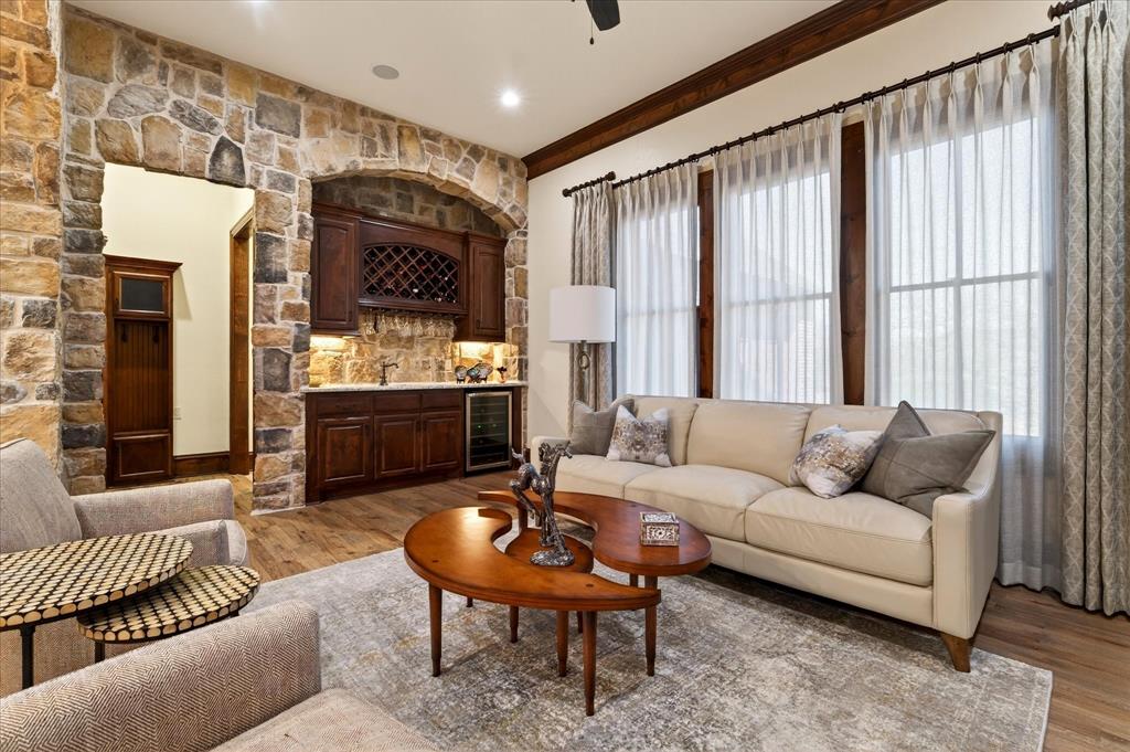 Forest Hills - Residential