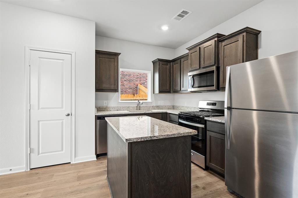 201 Condie Russell Avenue