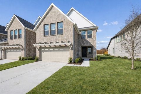 Photo of 3547 Pierce Lane, Grand Prairie, TX 75052 (MLS # 21195361)
