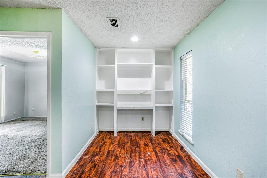 Windtree Condos - Residential