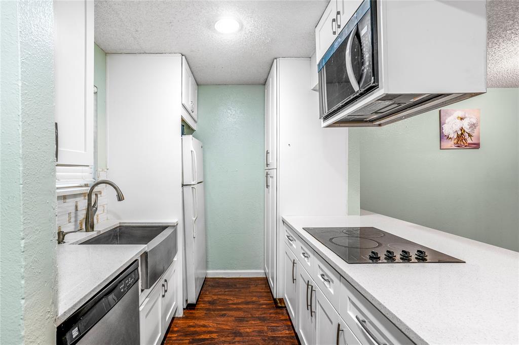 Windtree Condos - Residential