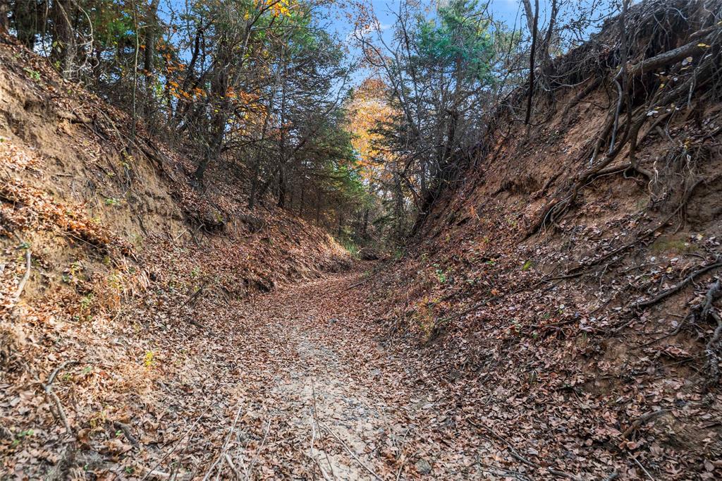 2409 School House Road